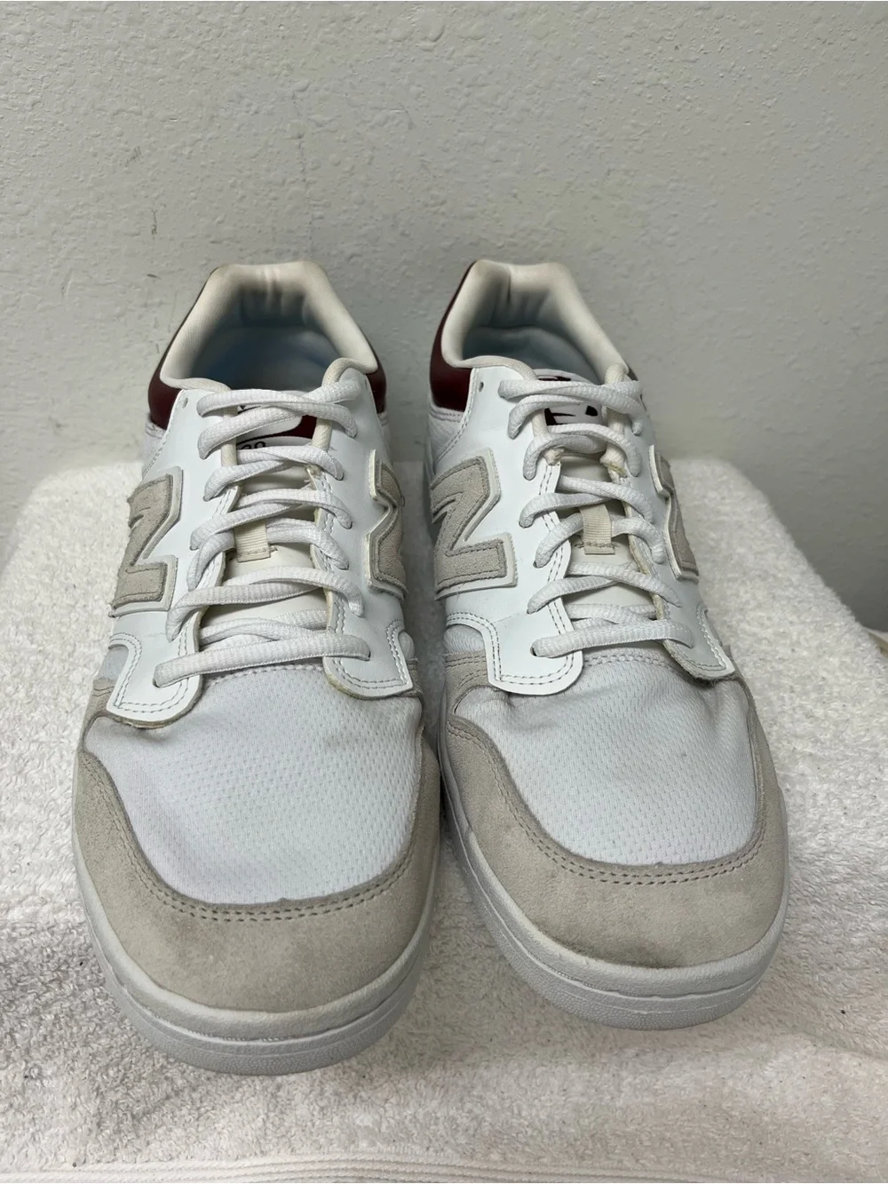 New Balance 480 Men’s Low Top Leather Sneakers White/Gray Burgundy Size 13